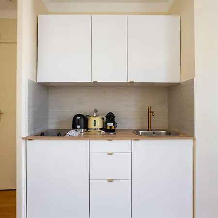 The Lovely Republic Apartment *